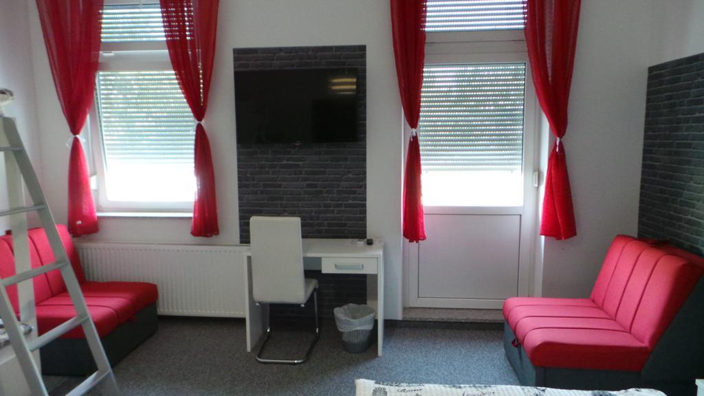 Hostel Levicki Slavonski Brod Kamer foto